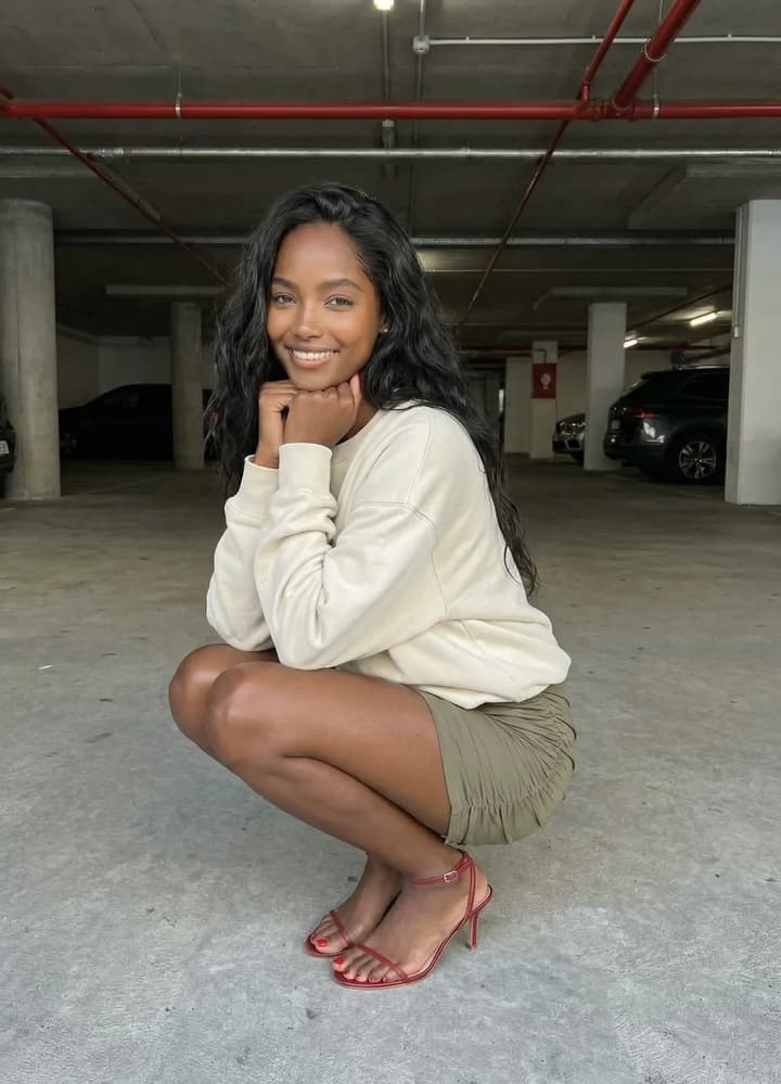 Tyra – foto 3 del personaggio AI