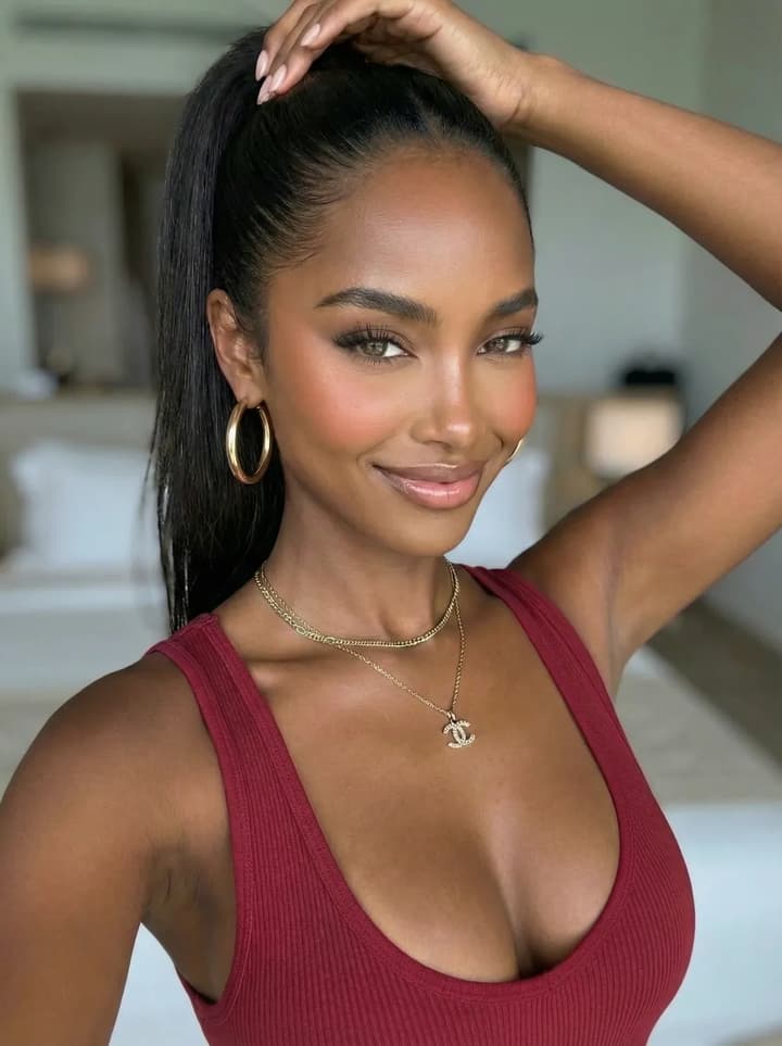 Tyra - KI-Begleiter-Charakter auf Ruby Chat